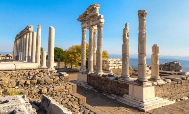 Antike Stadt Lebedos