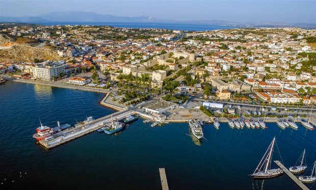 Cesme Castle-Historische Kultur (Izmir)