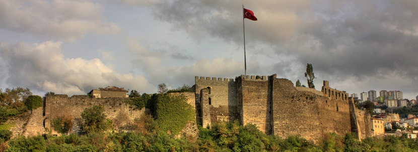 HISTORICAL DEFENSE OF TRABZON: TRABZON CASTLE