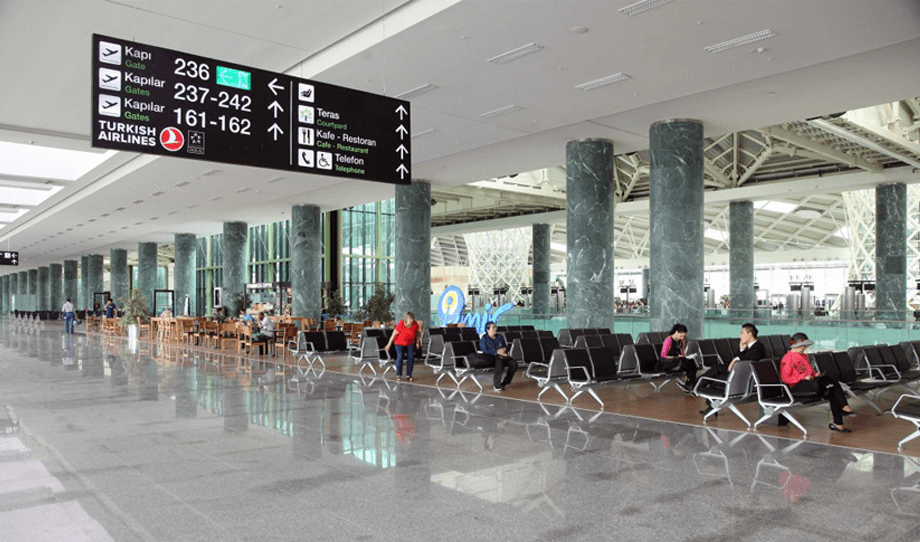 İzmir مطار عدنان مندريس الرحلات الداخلية